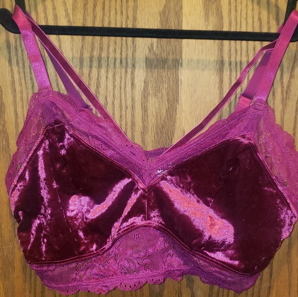 Velour Bralette - Picture 2 of 3